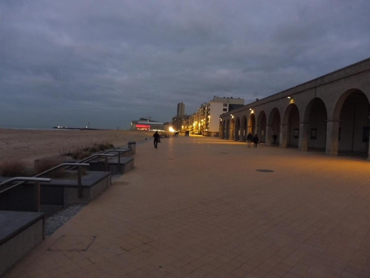 Studio With Sea View And Panoramic View In Bredene Apartment Exterior photo