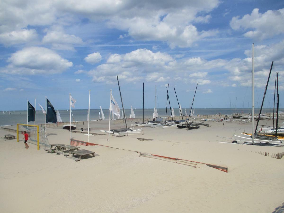 Studio With Sea View And Panoramic View In Bredene Apartment Exterior photo